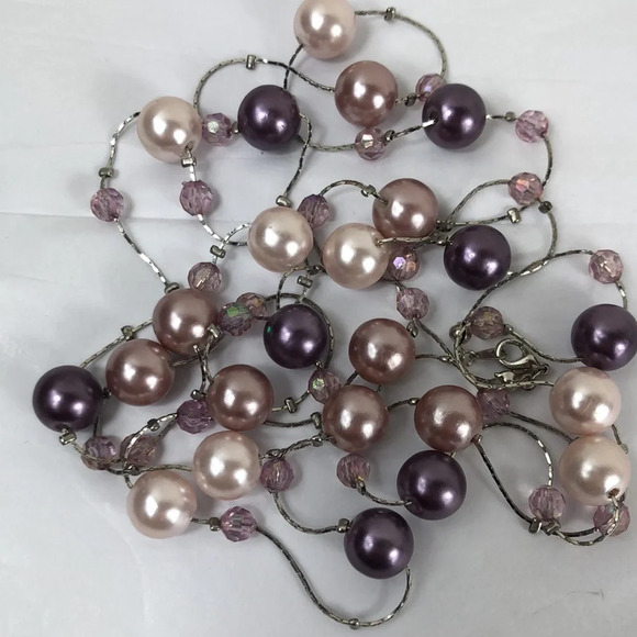 Faux Pearl Rhinestone Necklace Purple & Champagne On Silver Tone Chain - Picture 11 of 16